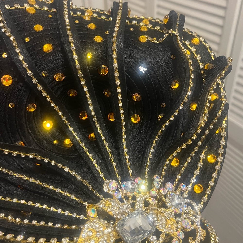 ❤️#5 Donna Vinci Black & Gold Church Lady Hat. Stunning & Elegant. - Picture 6 of 6